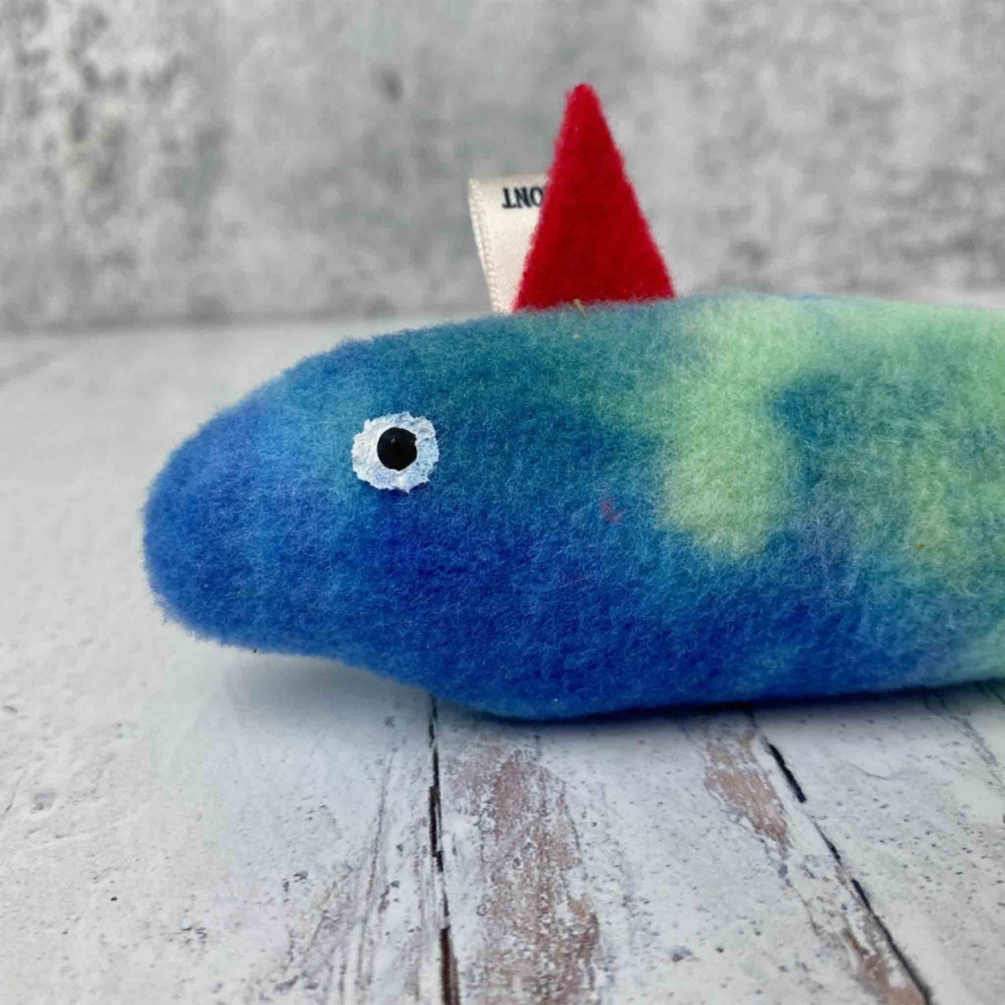 Blue One Eye Fish Cat Toy - Floyd & Fleet